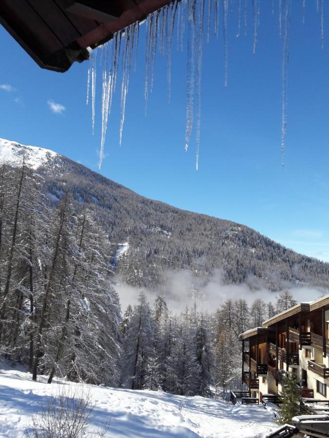 Chalet Les Arolles Les Orres Exterior photo