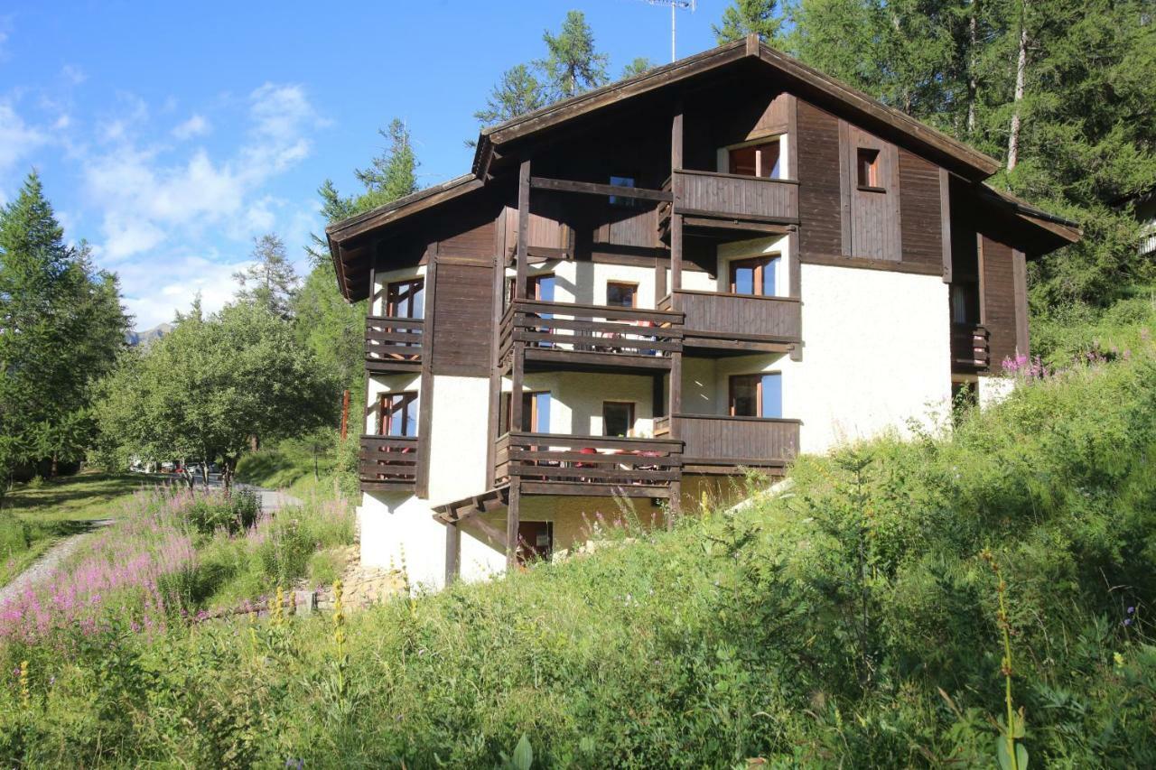 Chalet Les Arolles Les Orres Exterior photo