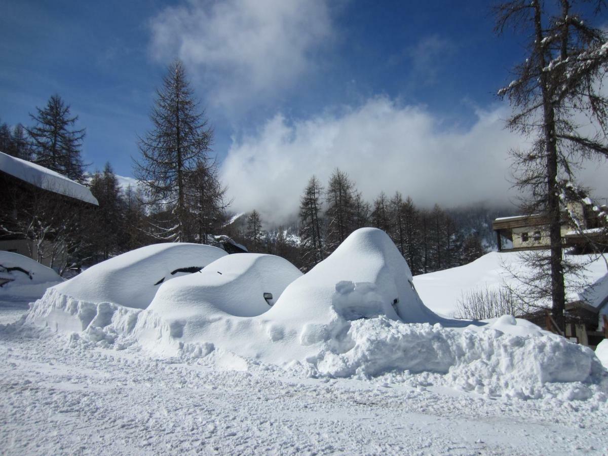 Chalet Les Arolles Les Orres Exterior photo